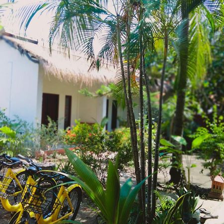 Hotel Maxal Bungalow Gili Air Exterior foto