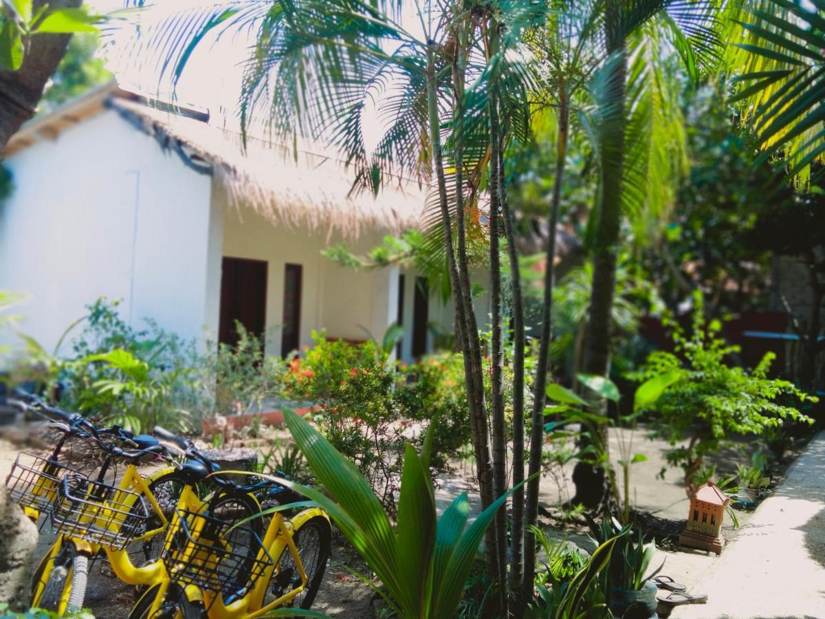 Hotel Maxal Bungalow Gili Air Exterior foto